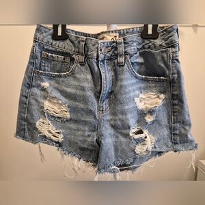 Garage jean distressed shorta
